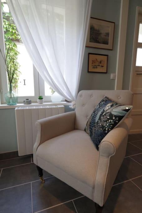 Jolie Cottage Idealement Situee Honfleur Exterior photo